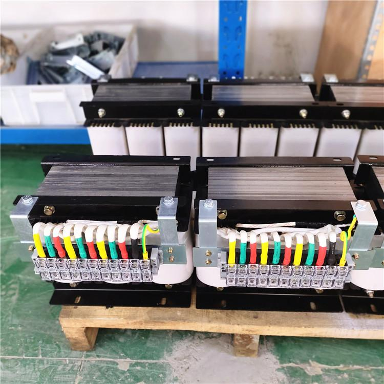 SG11-20KVA光伏發(fā)電用267v變400v升壓變壓器