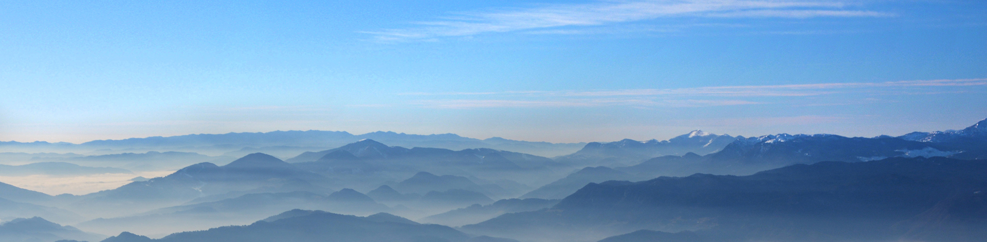 380V轉(zhuǎn)200v穩(wěn)壓變壓器350kva三相穩(wěn)變一體機(jī)