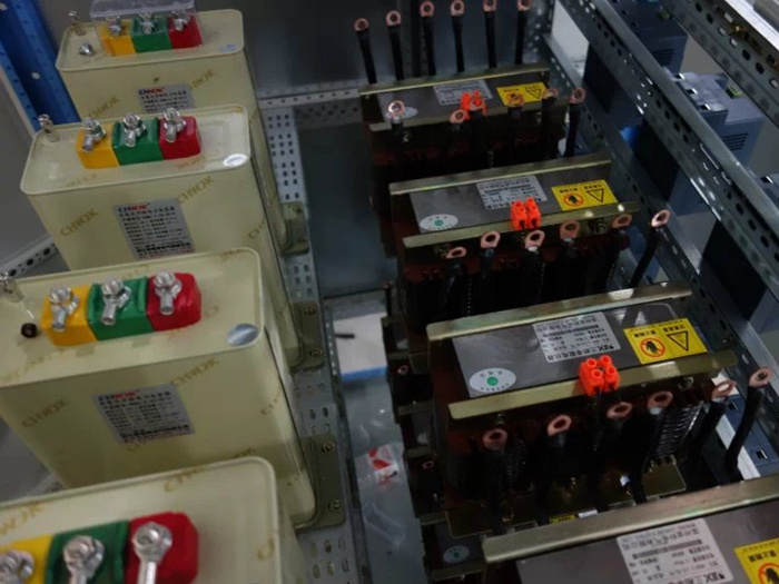 CKSG三相串聯(lián)電抗器