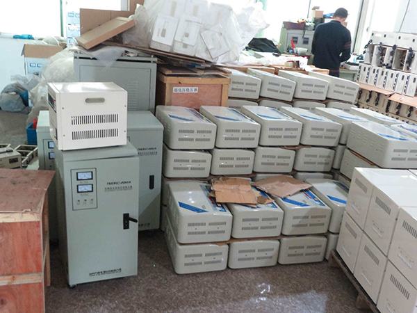 22千瓦穩(wěn)壓器