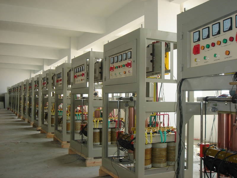 1000kva三相穩(wěn)壓器